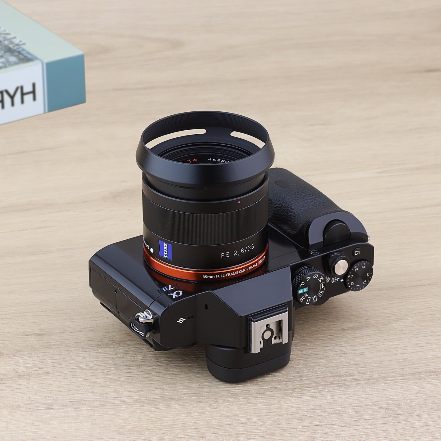 Haoge Round Metal Bayonet Lens Hood Shade for Sony Cyber Shot DSC RX1 RX1R RX1RII RX1RIII Camera and Sony FE 35mm F2.8 ,FE 55mm F1.8 ZA Lens Replaces LHP-1