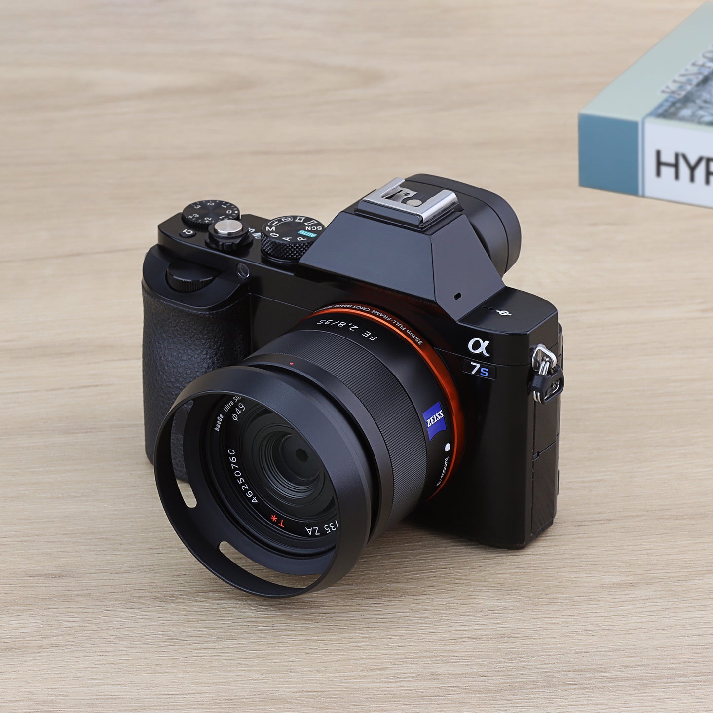 Haoge Round Metal Bayonet Lens Hood Shade for Sony Cyber Shot DSC RX1 RX1R RX1RII RX1RIII Camera and Sony FE 35mm F2.8 ,FE 55mm F1.8 ZA Lens Replaces LHP-1