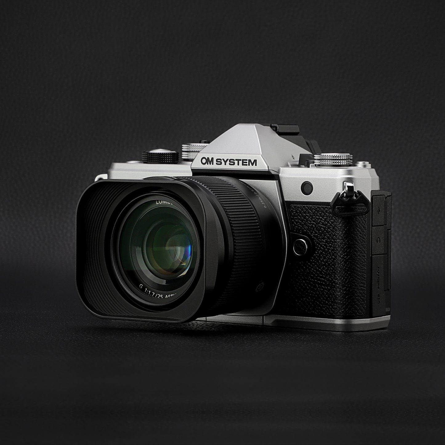 Haoge Square Metal Lens Hood with Metal cap for Panasonic LUMIX G 25 mm/F1.7 ASPH lens dg 25MM F1.7 H-H025