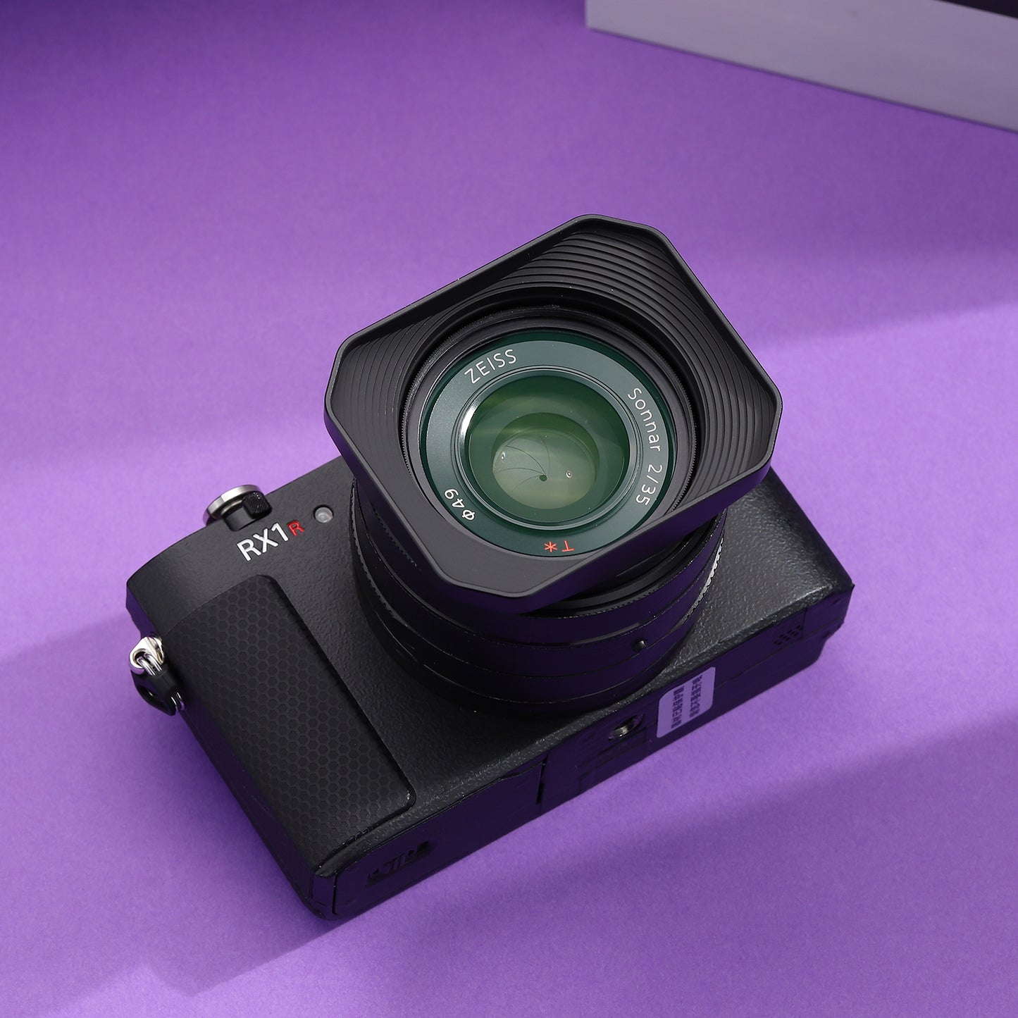 Haoge Metal Square Lens Hood for Sony FE 40mm F2.5 G FE 50mm F2.5 G FE 24mm F2.8 G Lens Shade on Sony A7CII A7CR A7R4 and Sony RX1RIII/RX1M2/RX1R/RX1 Camera Bayonet  Mount LH-S245G-N