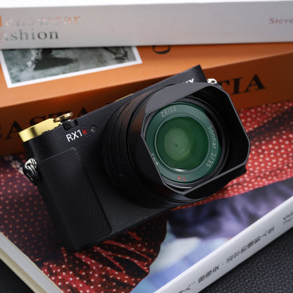 Haoge Metal Square Lens Hood for Sony RX1RIII/RX1RM3/RX1M2/RX1 Camera and Sony FE 40mm F2.5 G FE 50mm F2.5 G FE 24mm F2.8 G Lens Shade on A7CII A7CR A7R4 Camera Bayonet  Mount