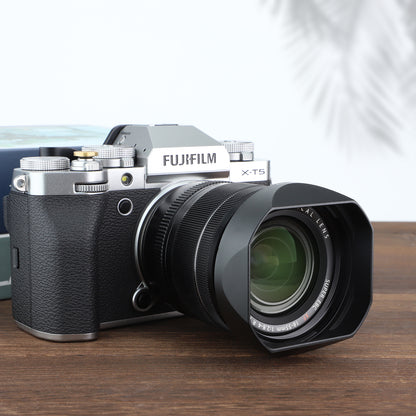 Haoge LH-X13B Bayonet Dedicated Lens Hood of Square Metal for Fuji Fujifilm Fujinon XF 18-55mm F2.8-4 R LM OIS Lens and Fujinon XF 14mm F2.8 R Lens on X-Pro3 XT30 XT4 Camera (New Version with a Hood Metal Cap)
