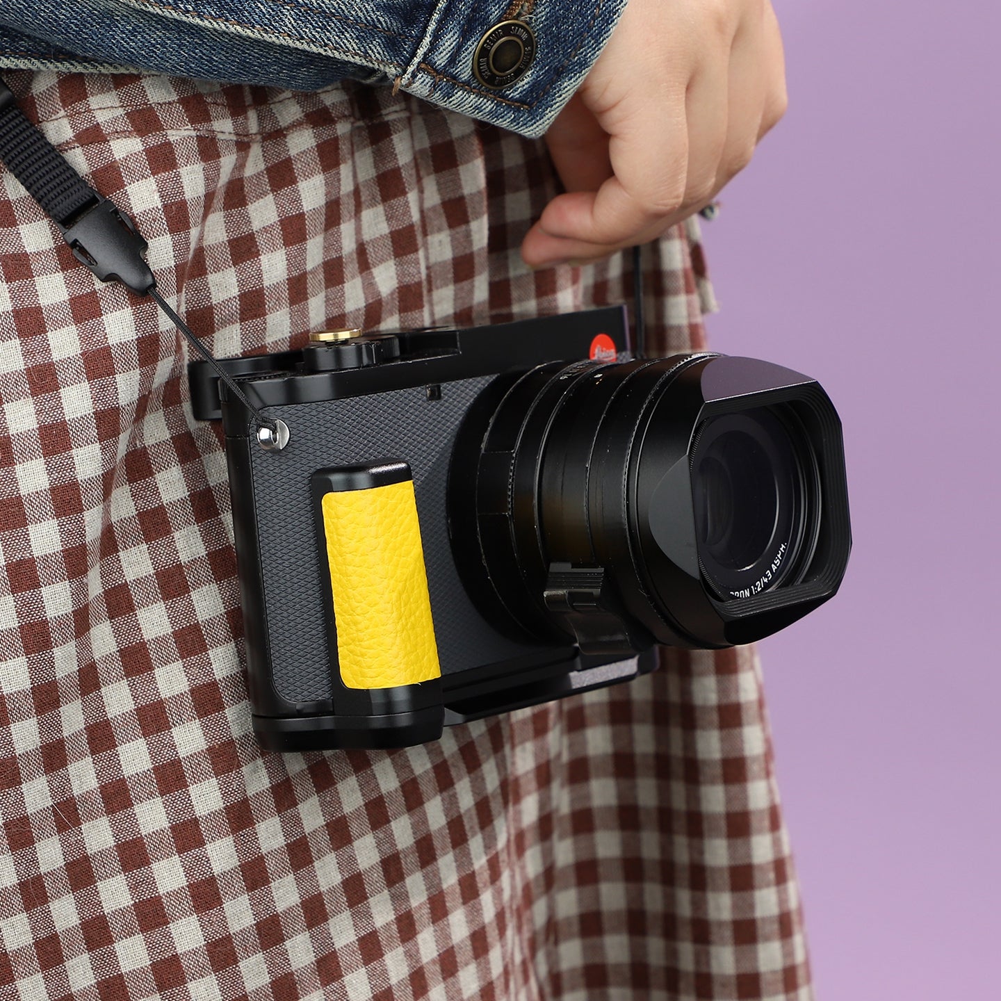 Haoge HG-Q3B Handle HandGrip for Leica Q3 Q3-43 Camera Body L-Shape Grip Bracket Black