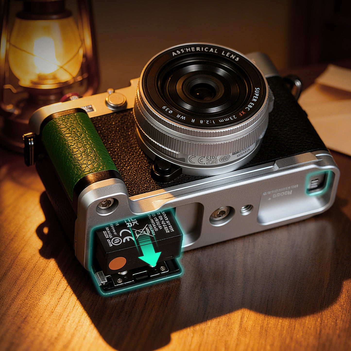 Haoge Handle Leather HandGrip for Fujifilm X-E5 Camera Body L-Shape Grip Bracket Silver With Arca-Swiss standard Plate HG-FUXE5N-S-G Green