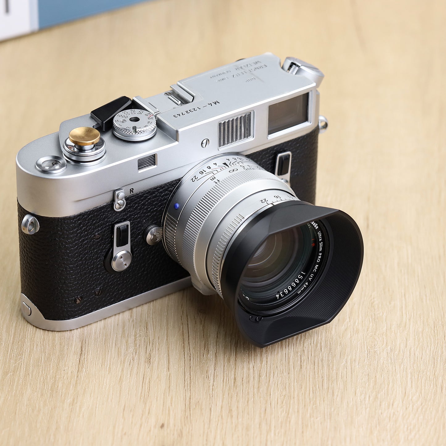 Haoge LH-ZV02MB Square Metal Lens Hood for Voigtlander Nokton 35mm f/1.4 II, 40mm f1.4 VM 50mm f1.5 Aspherical II VM 28mm f1.5,Carl Zeiss Biogon T* 2/35 35mm f2 ZM, C Biogon T* 2.8/35 35mm f2.8 ZM, Planar T* 2/50 50mm f2 ZM Lens