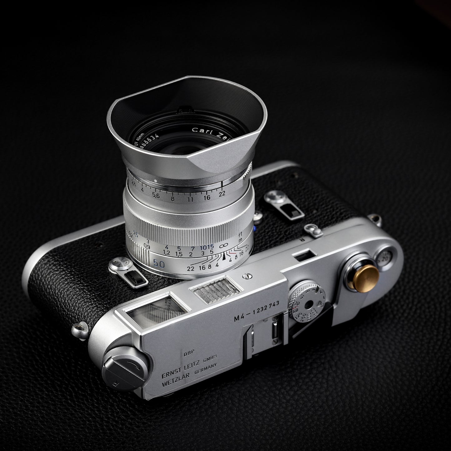 Haoge Square Metal Lens Hood for Voigtlander NOKTON 35mm f1.4, 40mm f1.4, 50mm f1.5 Aspherical II 28mm F1.5 VM Lens,Carl Zeiss Biogon T* 2/35 35mm f2 ZM, C Biogon T* 2.8/35 35mm f2.8 ZM, Planar T* 2/50 50mm f2 ZM