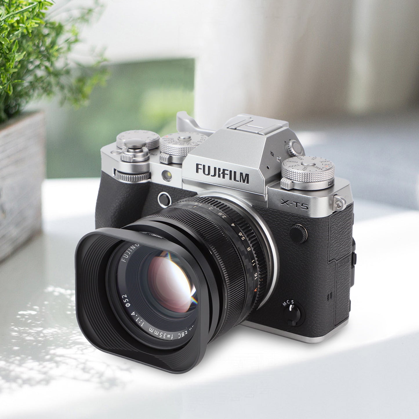 Haoge LH-X53 Quadratische Gegenlichtblende aus Metall für Fujifilm Fuji Fujinon XF 35mm F1.4 R / XF35mmF1.4 R Objektiv 