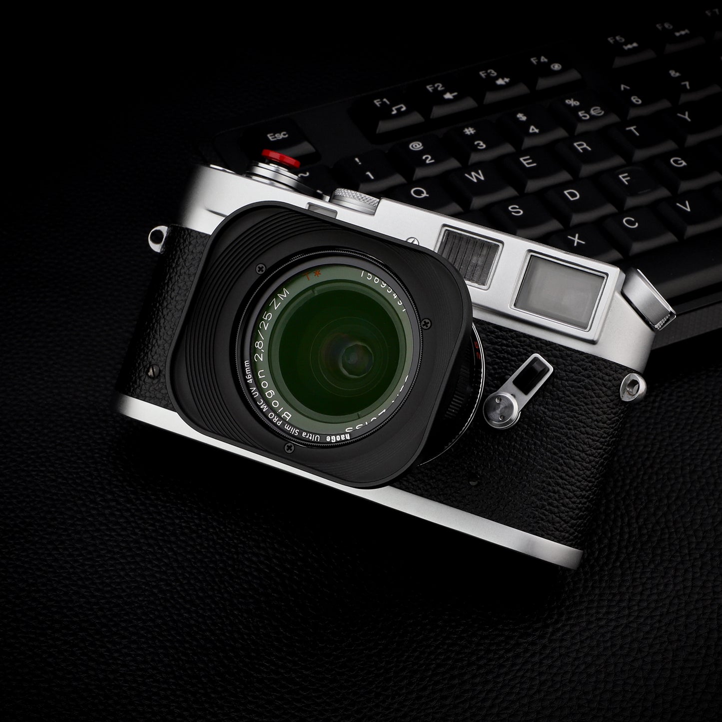 Haoge LH-ZV03 Square Metal Lens Hood for Carl Zeiss Distagon T* 2.8/21 21mm f2.8 ZM, C Biogon T* 4.5/21 21mm f4.5 ZM, 2.8/25 25mm f2.8 ZM, 2.8/28 28mm f2.8 ZM, C Sonnar T* 1.5/50 50mm f1.5 ZM Lens