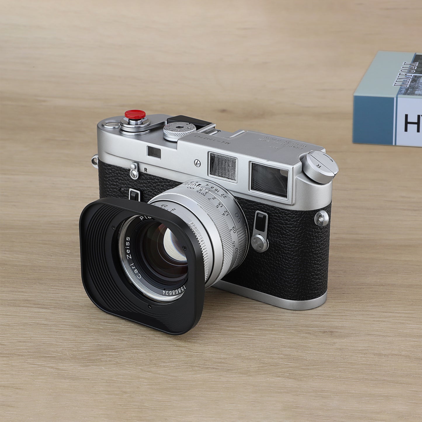 Haoge LH-ZV02 Square Metal Lens Hood for Carl Zeiss Biogon T* 2/35 35mm f2 ZM, C Biogon T* 2.8/35 35mm f2.8 ZM, Planar T* 2/50 50mm f2 ZM; Voigtlander NOKTON CLASSIC 35mm f1.4 I＆II VM, 40mm f1.4 VM;Voigtlander Nokton Vintage Line 50mm f/1.5 Aspherica Lens